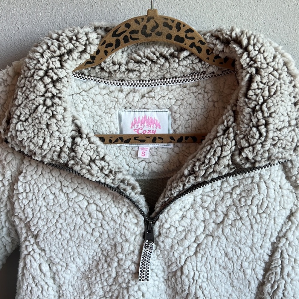 Winter pullover - Picture 2 of 3
